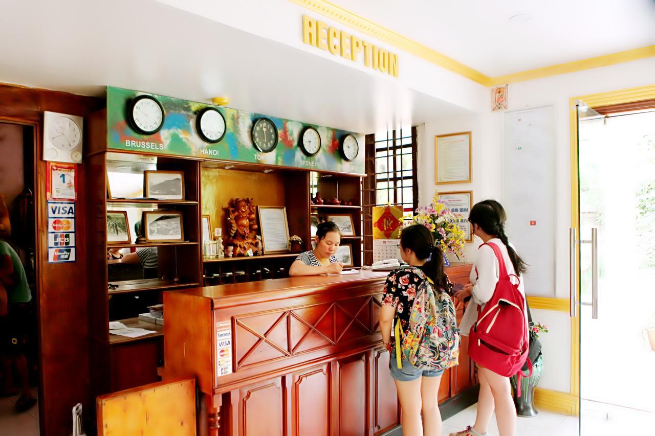 Hotel Khach San Cay Thong Tam Ðảo Zewnętrze zdjęcie